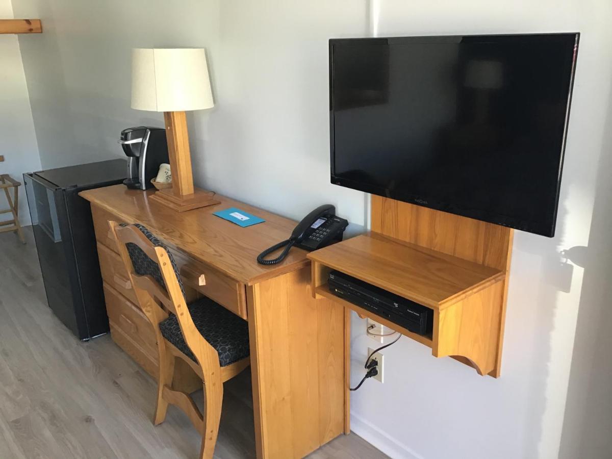 טאדוסאק Motel Chantmartin מראה חיצוני תמונה